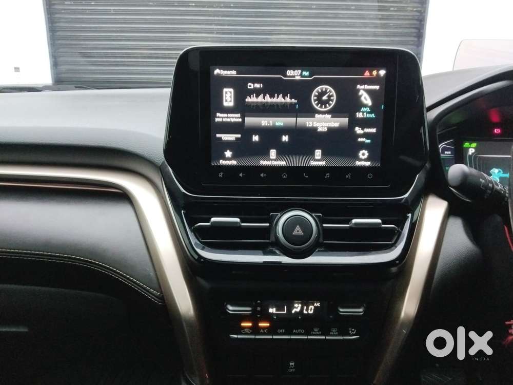 Maruti Suzuki Grand Vitara 1.5 Zeta Plus Intelligent Hybrid Ecvt, 20..