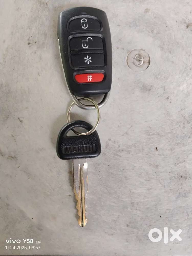 Maruti Suzuki Alto Lxi, 2004 Petrol, Manual Transmission