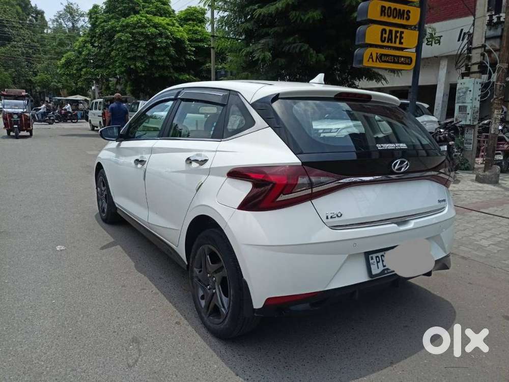 Hyundai I20 Sportz Plus, 2022, Diesel