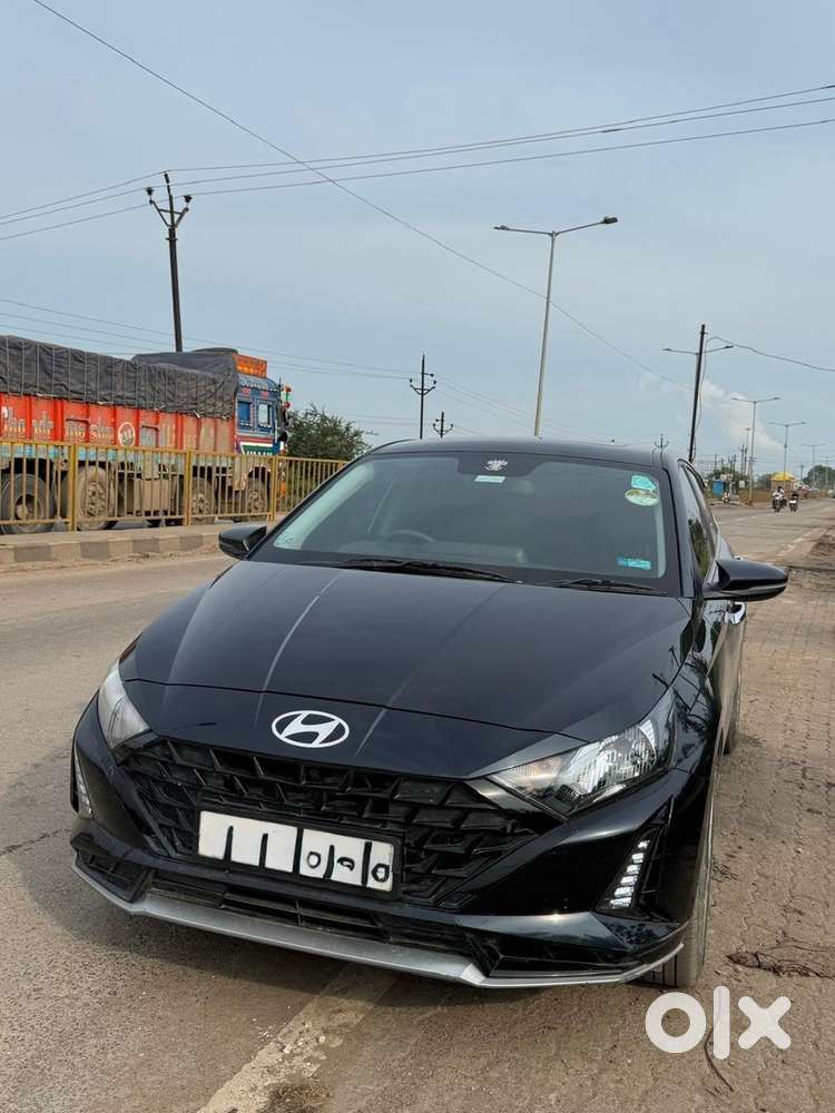 Hyundai I20 Sportz(o)petrol Manual 2025