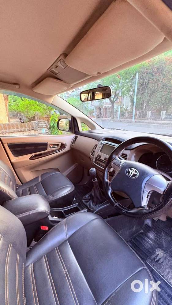 Toyota Innova 2016 V - 7 Seater Top Modle Diesel