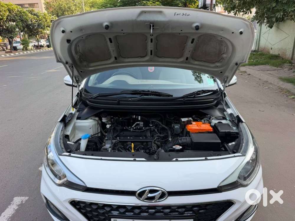 Hyundai I20 Sportz Plus, 2020, Petrol