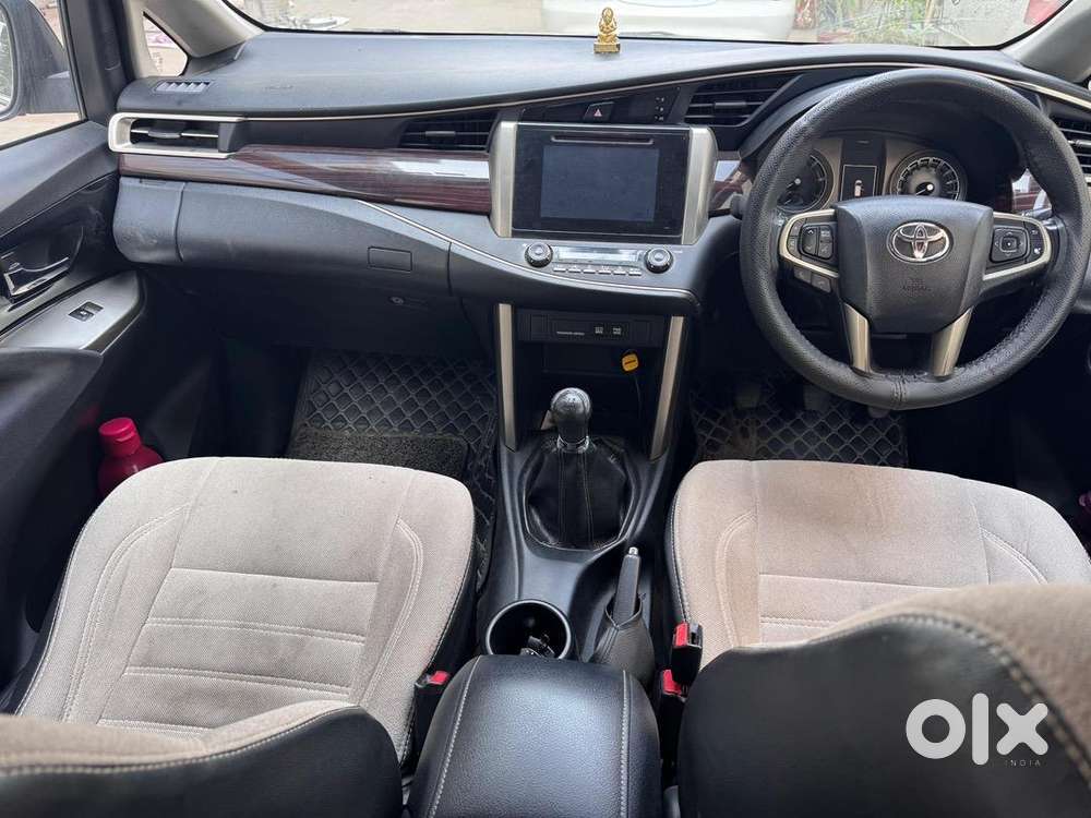 Toyota Innova Crysta 2016