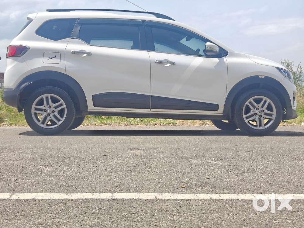 Renault Triber Rxz Easy-r Amt, 2021, Petrol