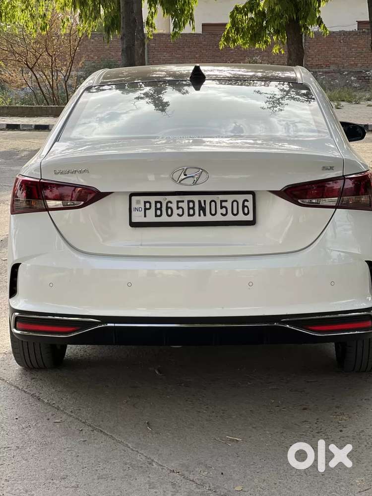 Hyundai Verna 1.5 Sx (o) Diesel At, 2022, Diesel