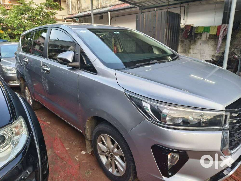 Toyota Innova Crysta 2.8 Gx At, 2016, Diesel