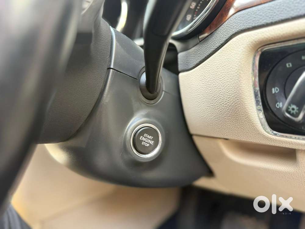 Skoda Superb [2014-2016] 1.8 Style Tsi At, 2015, Petrol