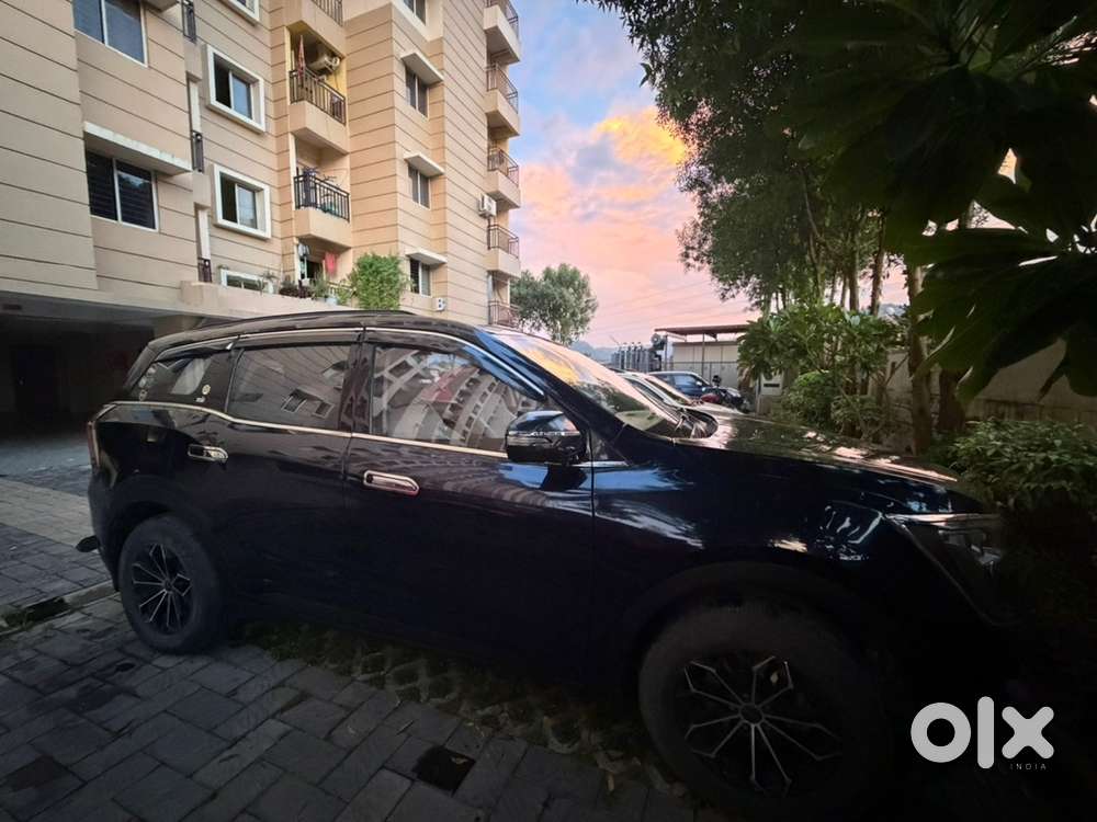 Mahindra Xuv700 Petrol 2024