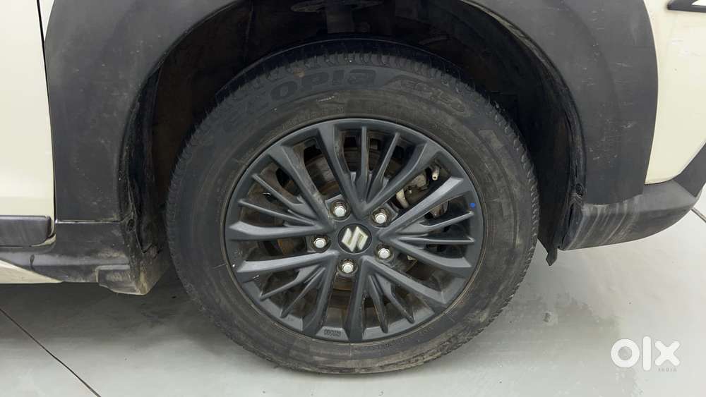 Maruti Suzuki Xl6 1.5 Zeta Mt, 2022, Petrol