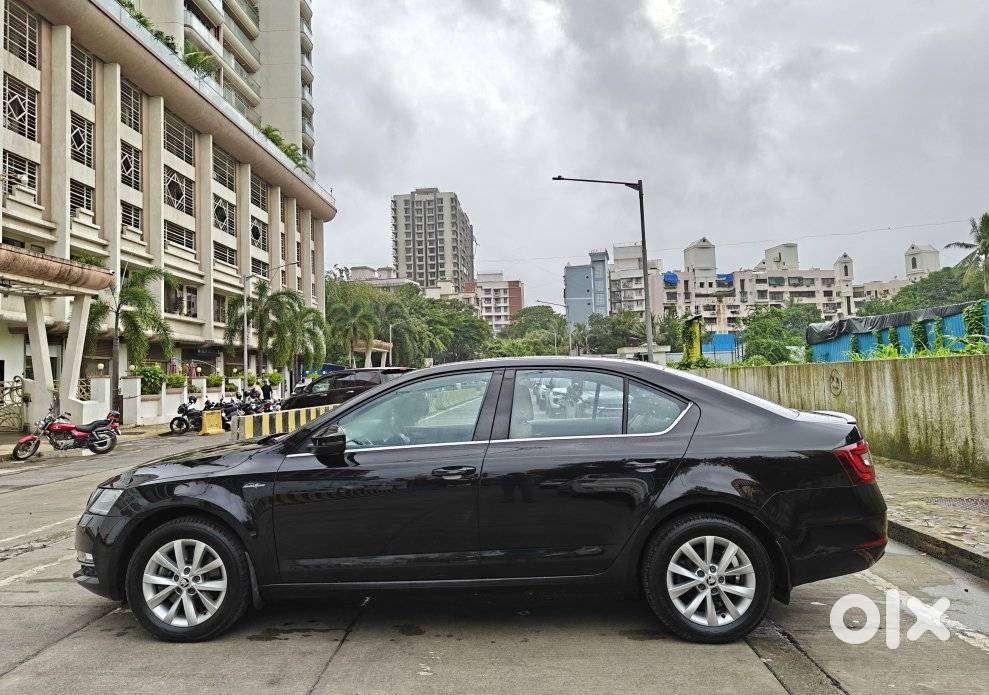 Skoda Octavia 2.0 L K Tsi At, 2018, Petrol