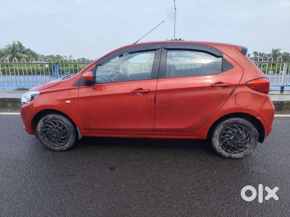 Tata Tiago 1.05 Revotorq Xz Wo Alloy, 2016, Petrol