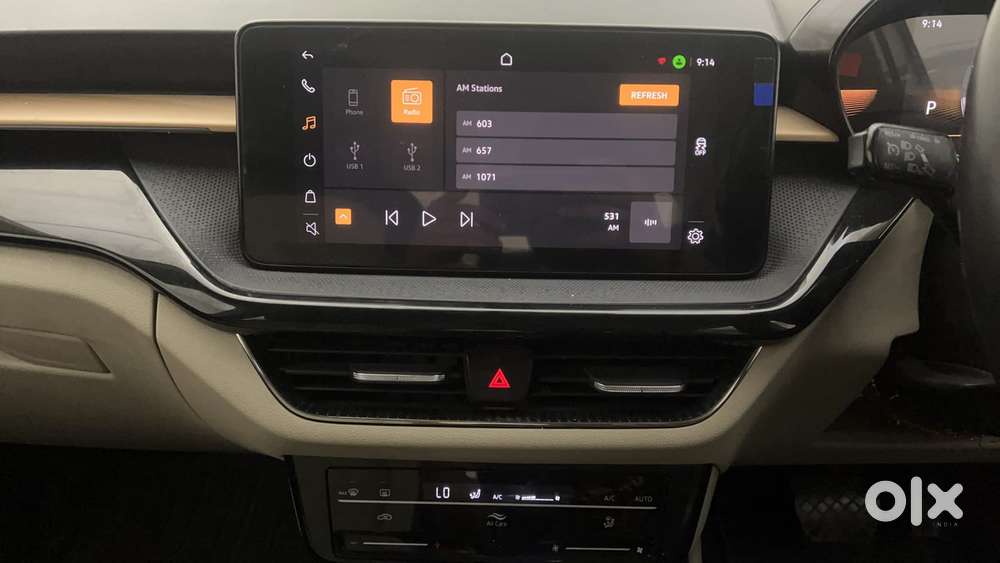 Skoda Slavia Style 1.0l Tsi At, 2022, Petrol