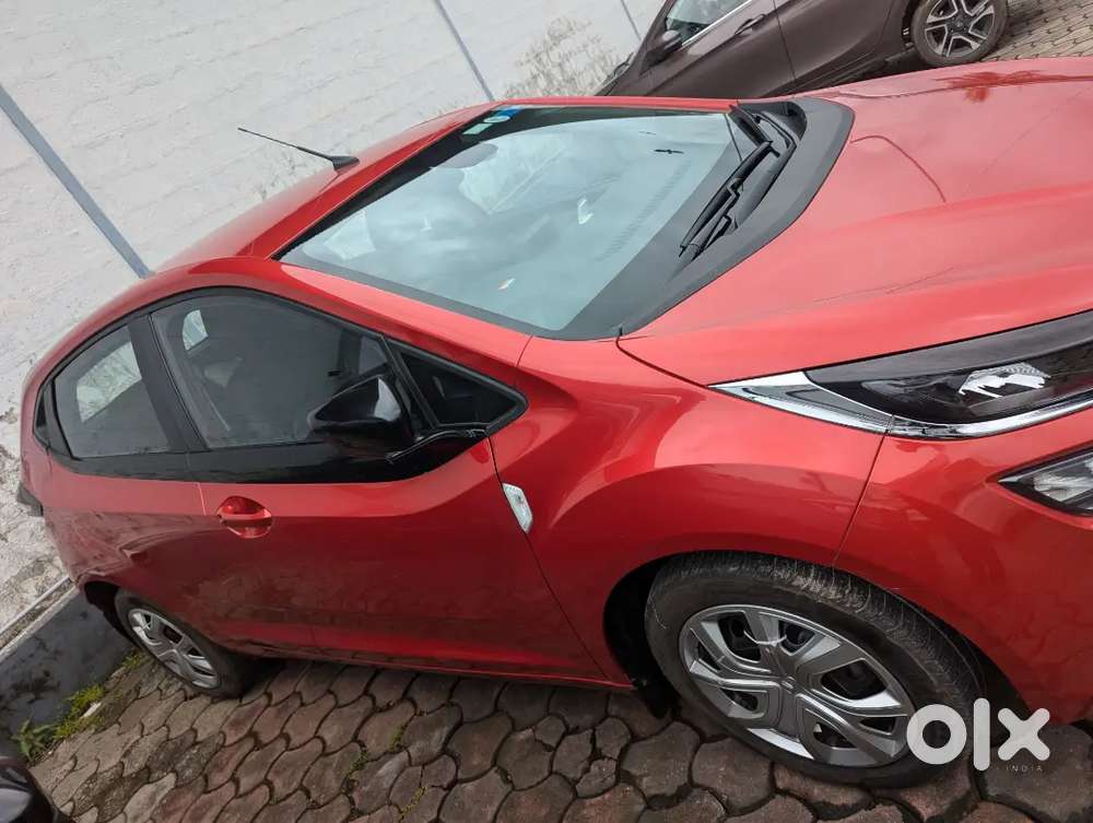 Tata Altroz Petrol Manual 3 Years 4 Months Old