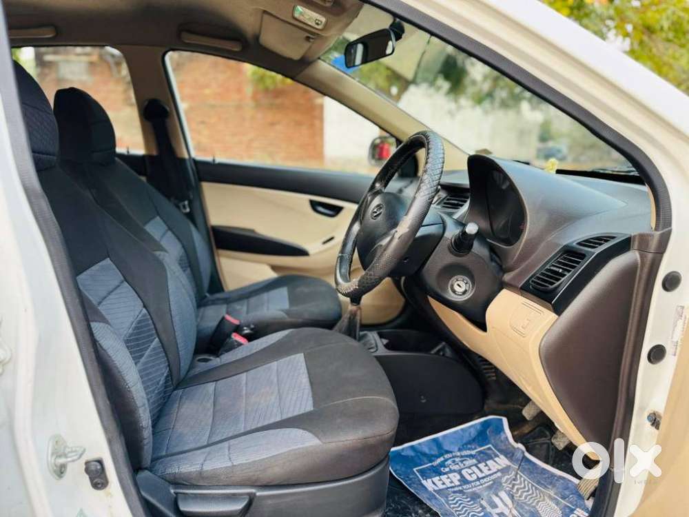 Hyundai Eon Era +, 2017, Petrol