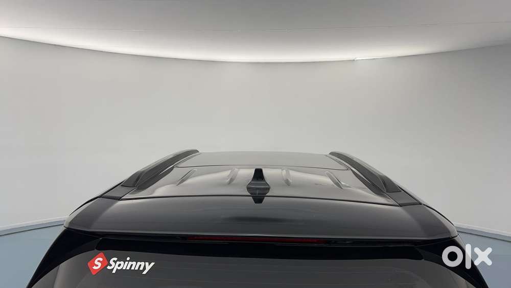 Mahindra Xuv700 2.2 Ax 7 Diesel At Luxury Pack Str, 2024, Diesel