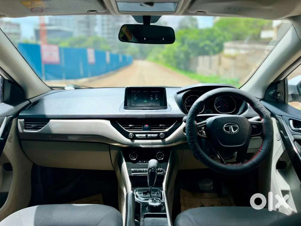 Tata Nexon 1.2 Revotron Xza Plus, 2019, Petrol
