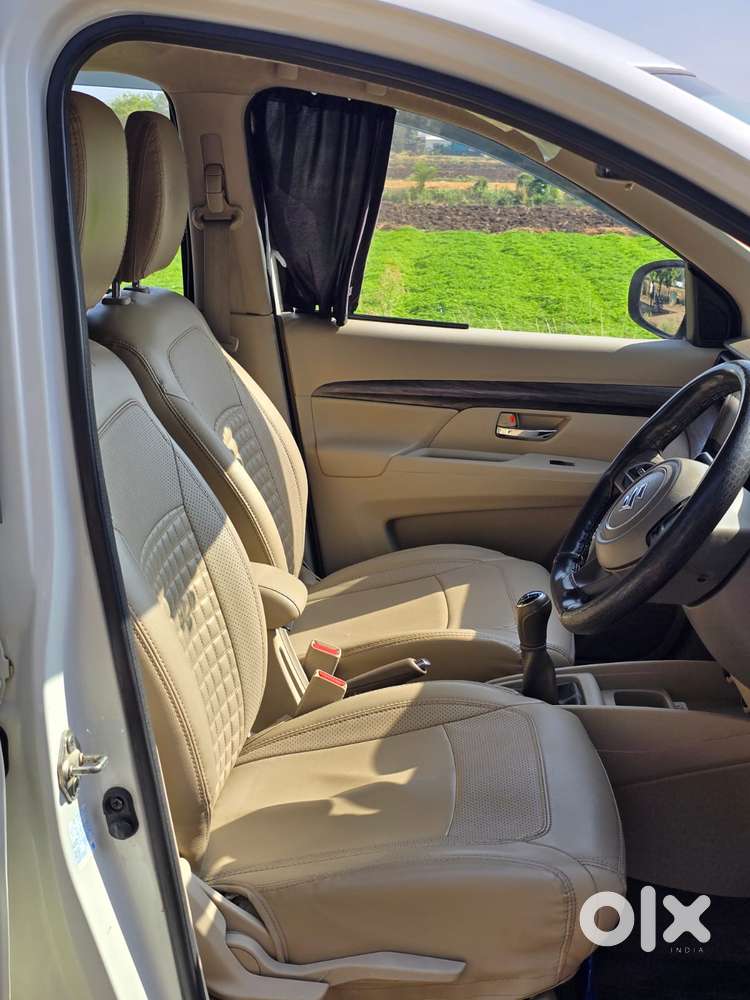 Maruti Suzuki Ertiga Zxi (o) Cng [2022-2023], 2022, Cng & Hybrids