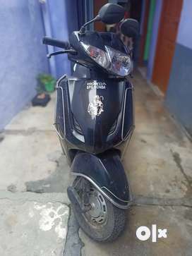 Old Activa Buy Sell Second Hand Activa Scooty in India Used Scooters in India OLX