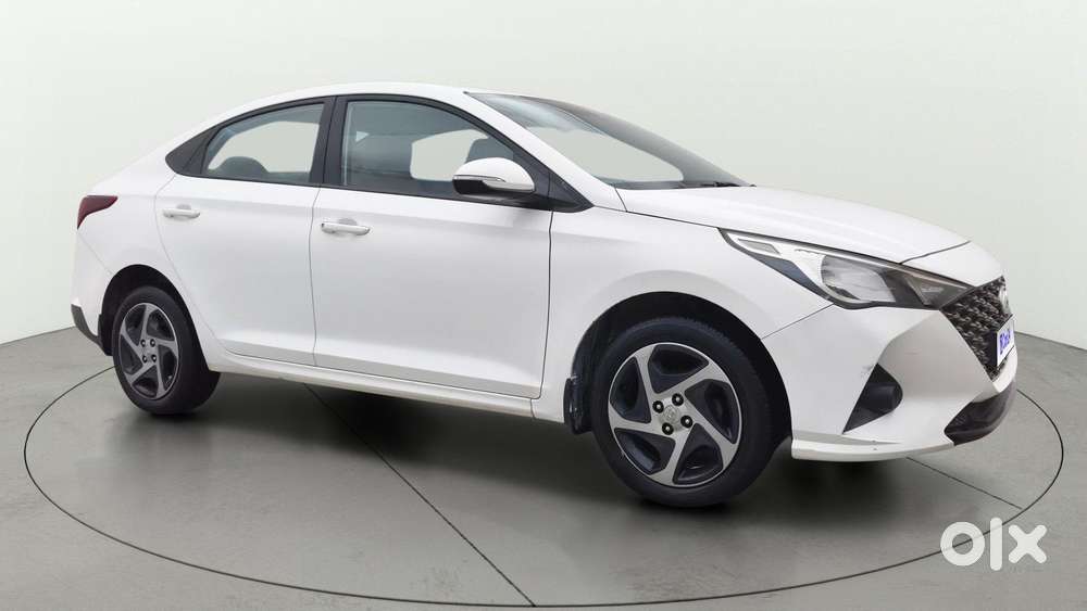 Hyundai Verna 1.5 S Plus Petrol Mt, 2022, Petrol