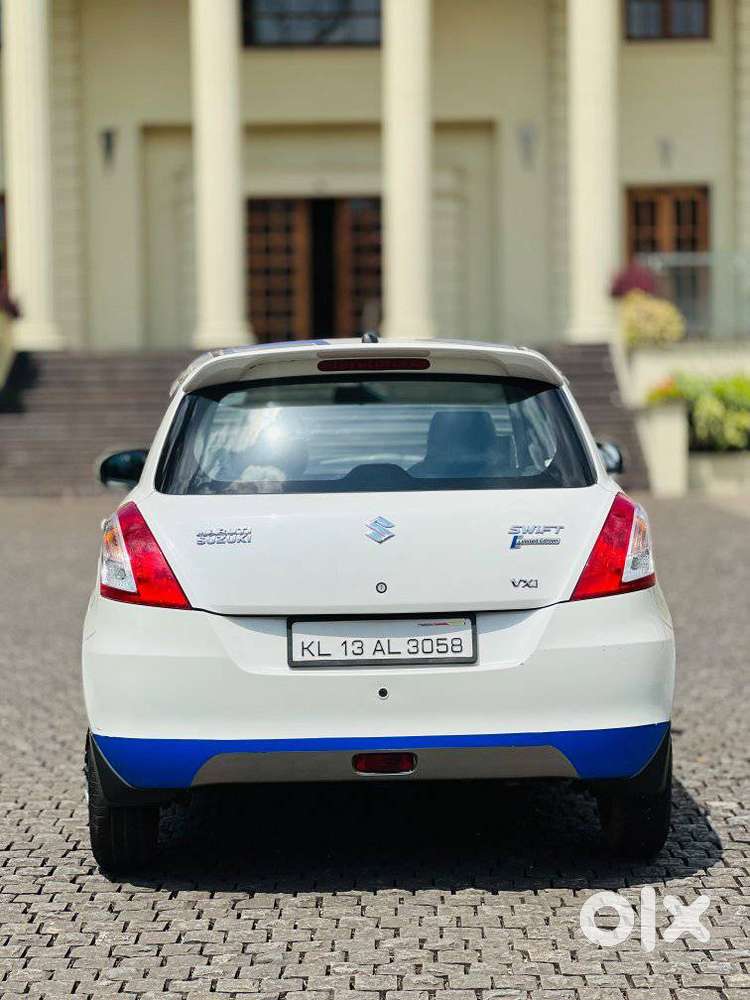 Maruti Suzuki Swift Vxi Glory Limited Edition, 2017, Petrol