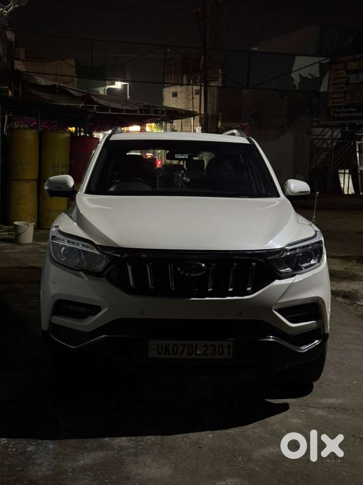 Mahindra Alturas G4 4x4 2019