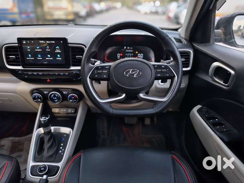 Hyundai Venue 1.0 Sx (o) Turbo Dct, 2024, Petrol