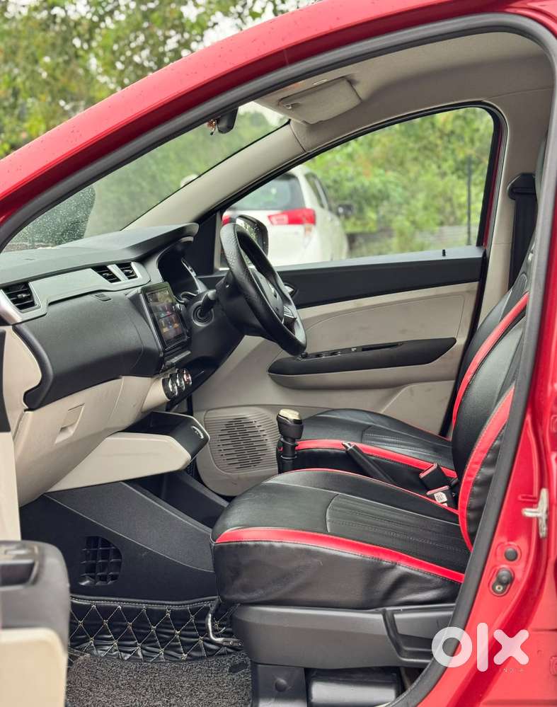 Renault Triber Rxz, 2019, Petrol