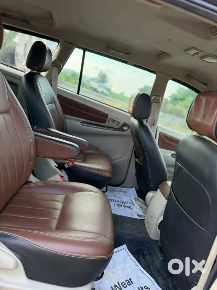 Toyota Innova 2.5 G 2012