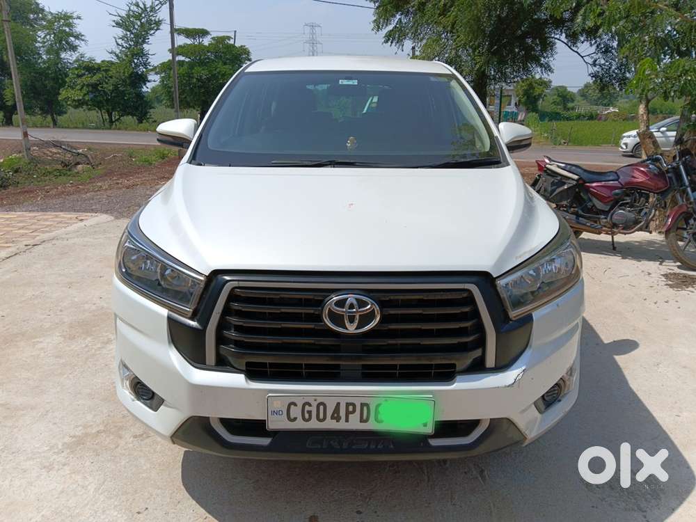 Toyota Innova Crysta 2023