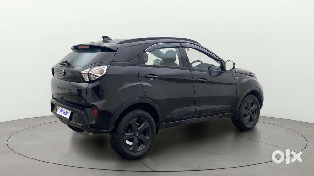 Tata Nexon 1.5 Revotorq Xz Plus Hs Dark Edition, 2022, Petrol