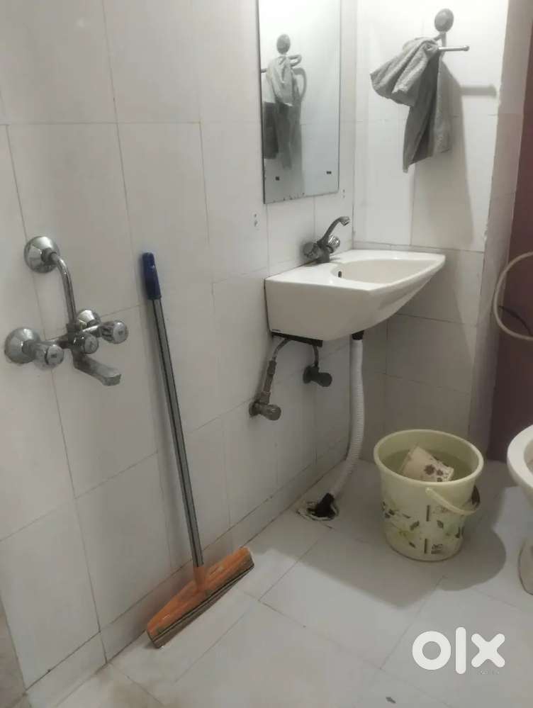 1room set  for rent all thing available ac,fan,geysor fan