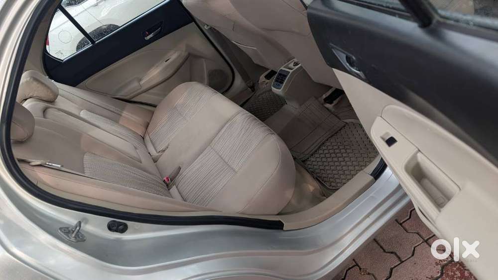 Maruti Suzuki Dzire 1.2 Vxi, 2019, Petrol