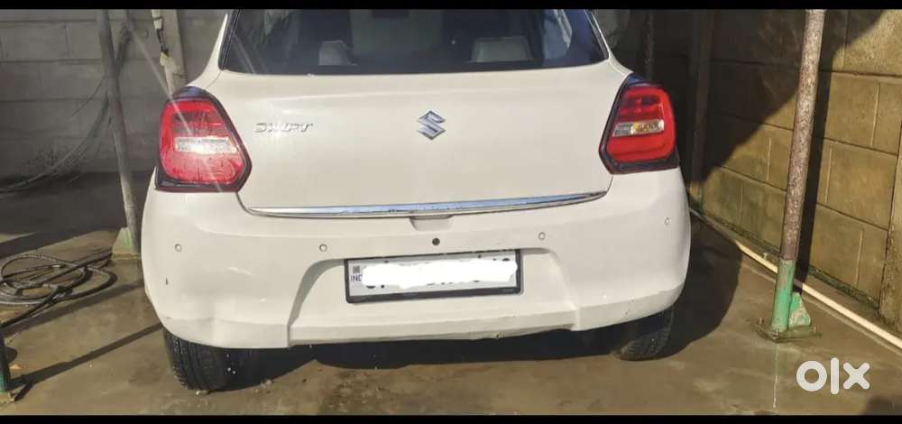 Maruti Suzuki Swift 2023 Petrol 52000 Km Driven