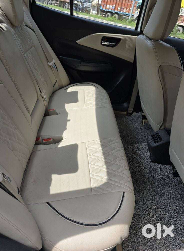 Maruti Suzuki Dzire 1.2 Vxi, 2025, Petrol