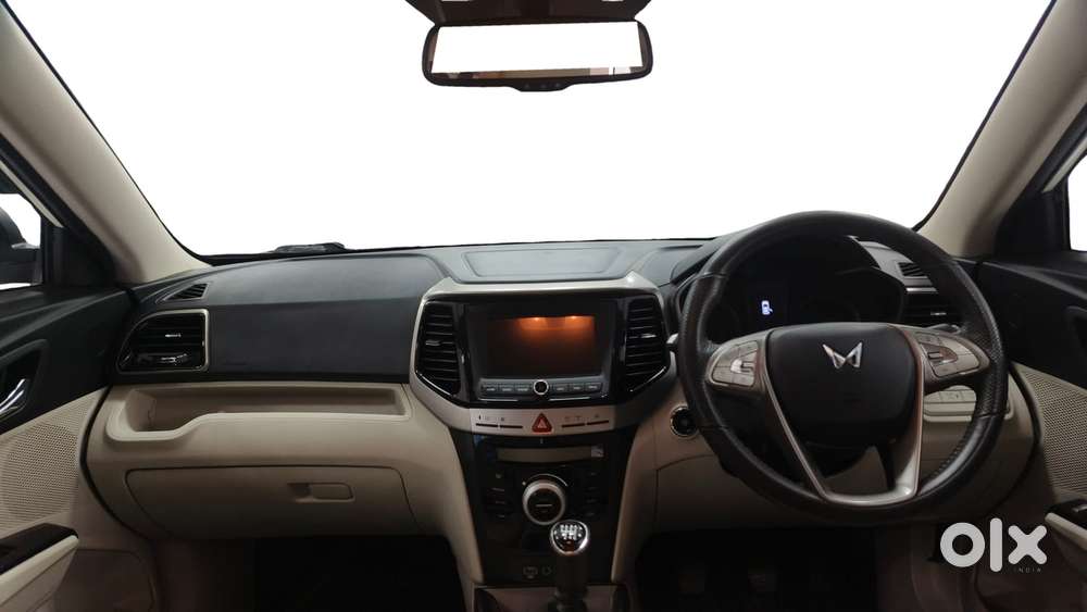 Mahindra Xuv300 W8 Option Diesel, 2023, Diesel