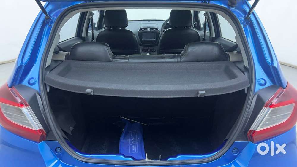 Tata Tiago 1.2 Revotron Xt Option, 2024, Petrol