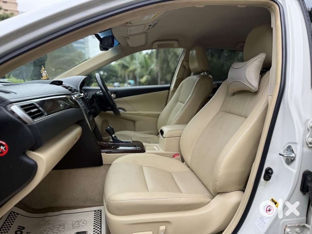 Toyota Camry Hybrid 2.5, 2017, Petrol