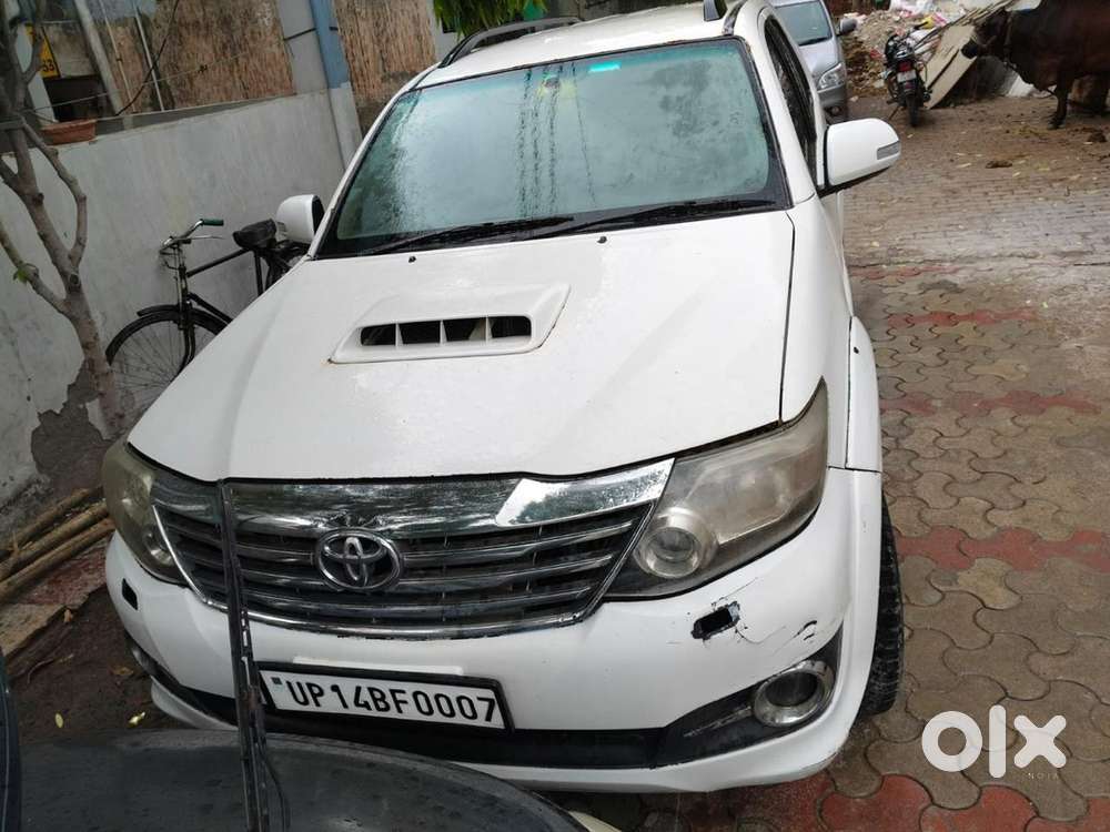 2011 Toyota Fortuner Diesel 4x4