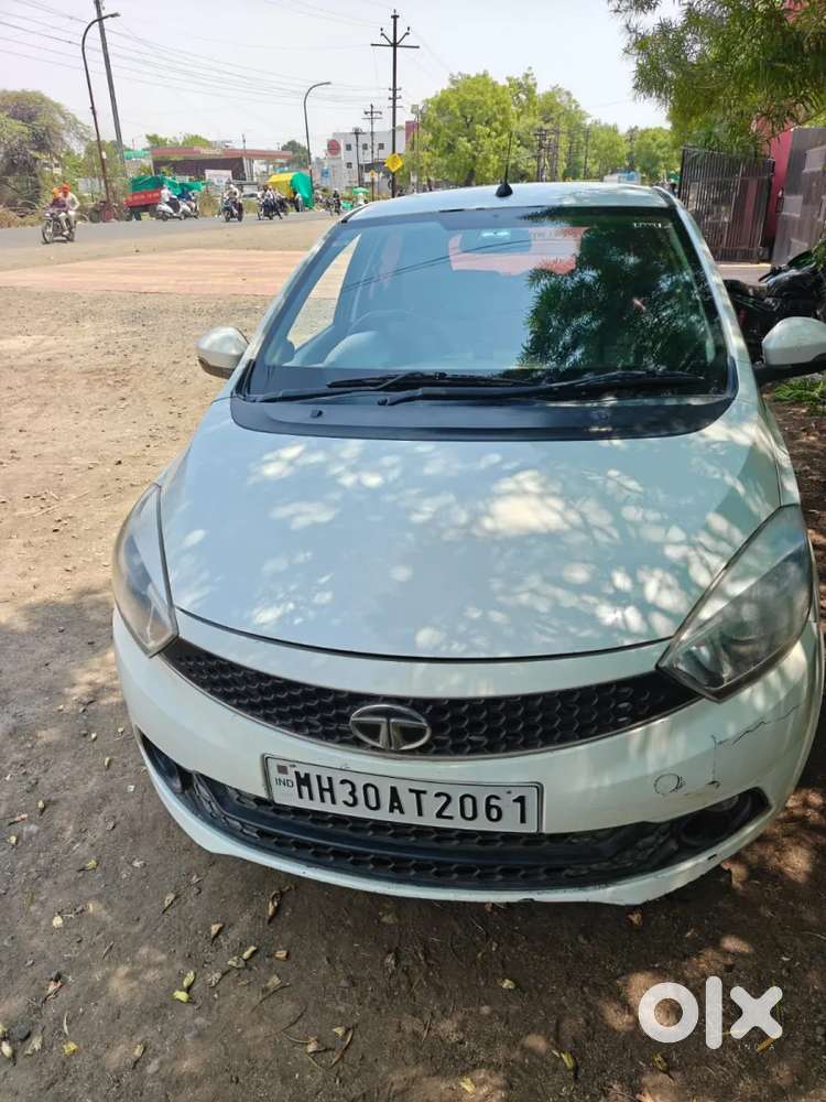 Tata Tiago Xz, 2016, Petrol