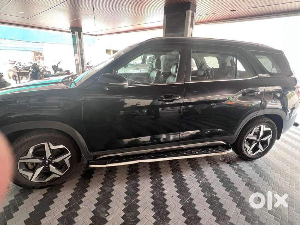 Hyundai Alcazar 2021 Diesel Well Maintained