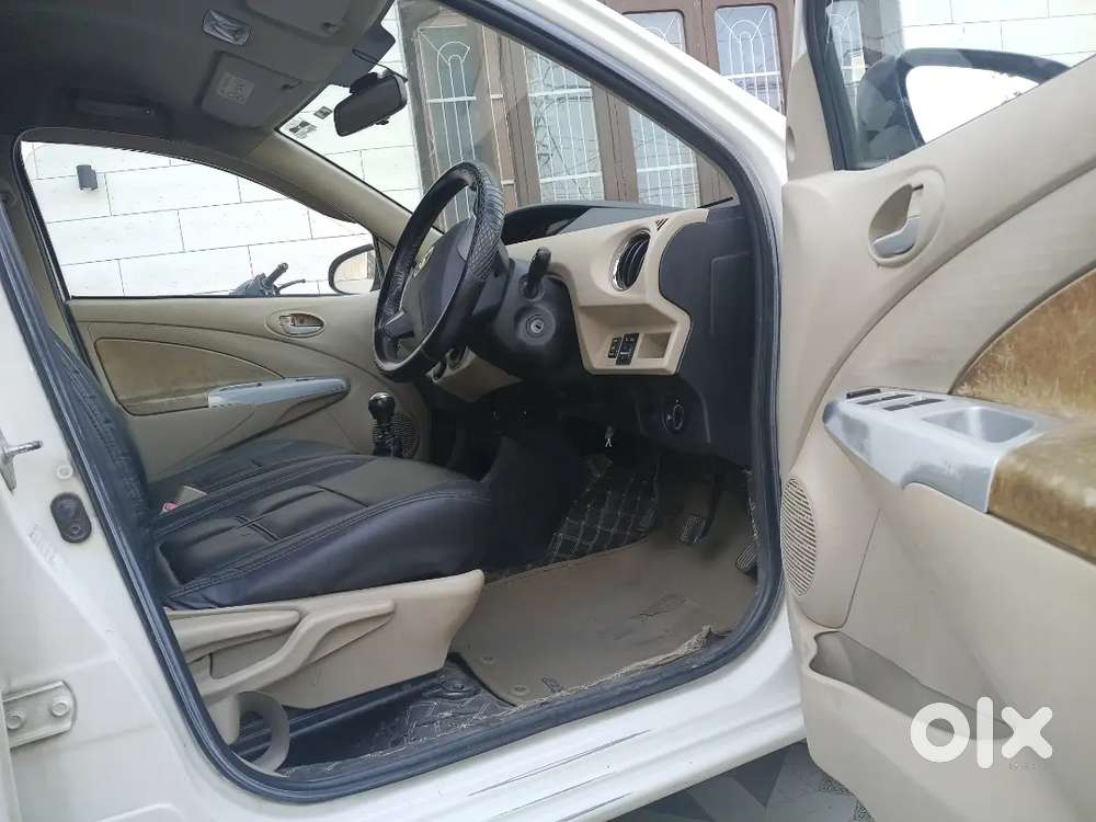 Toyota Etios Liva 2017 Diesel Well Maintained