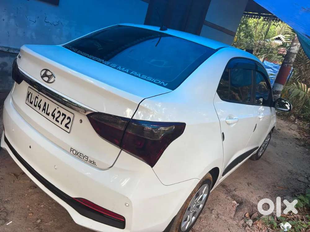 Hyundai Xcent Base 1.2 2017 Petrol