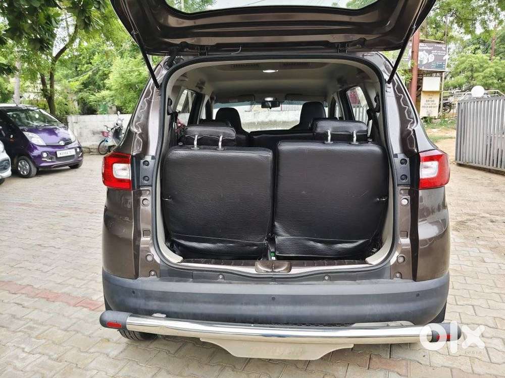 Renault Triber Rxt, 2024, Petrol