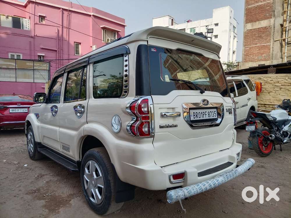 Mahindra Scorpio S6, 2016, Diesel