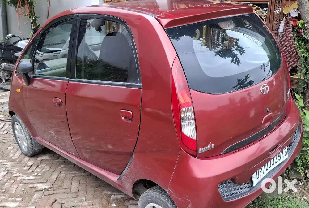 Gaadi Me Koi Kami Nhi Hai