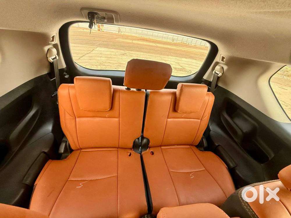 Toyota Innova Crysta 2.4 G Mt 8s, 2016, Diesel