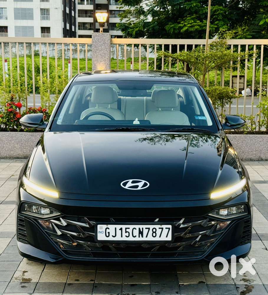 Hyundai Verna 1.5 Sx Petrol Mt, 2023, Petrol