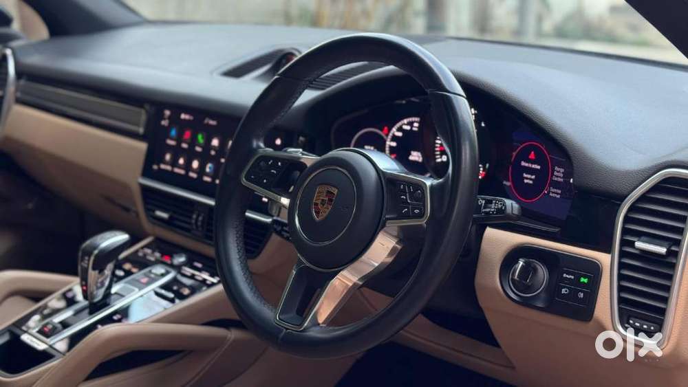 Porsche Cayenne Platinum Edition, 2023, Petrol