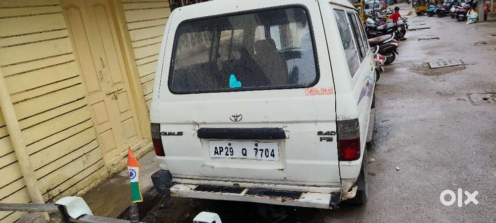 Toyota Qualis Fs F2 2001