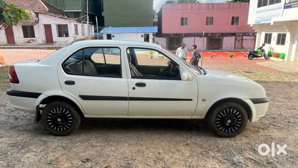 Ford Ikon Petrol Well Maintained